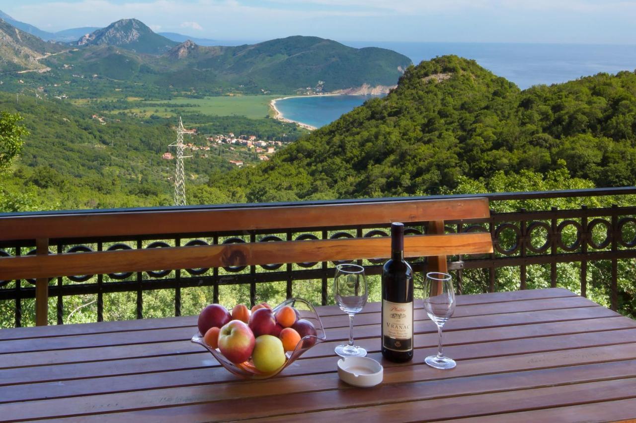 Villa Robinson Petrovac Ngoại thất bức ảnh